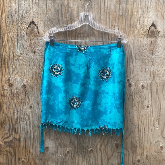 Surf Side wrap skirt - Picture 2 of 5